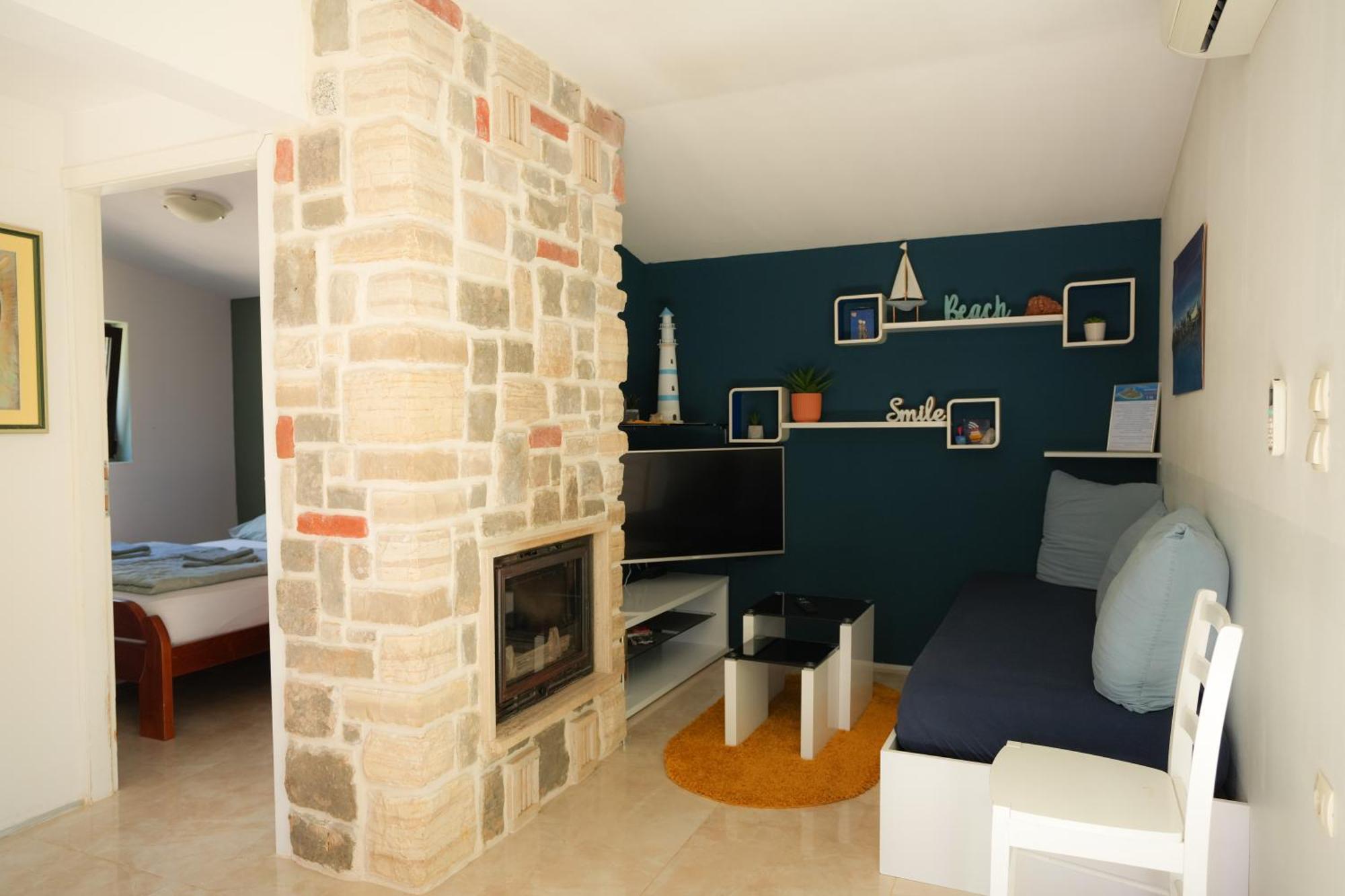 Holiday Home - Beach House 'Amarella' Turanj Exterior foto
