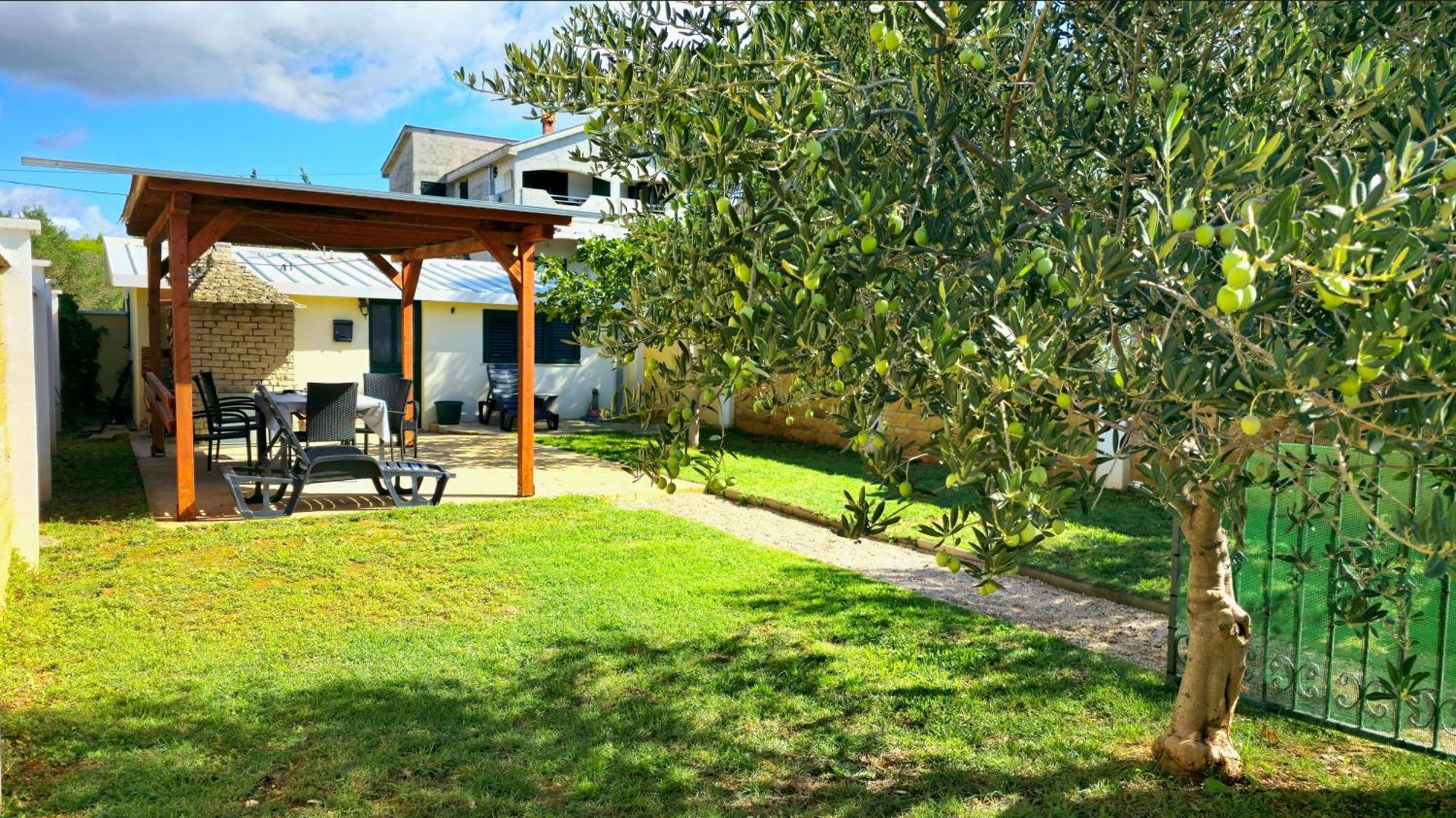 Holiday Home - Beach House 'Amarella' Turanj Exterior foto
